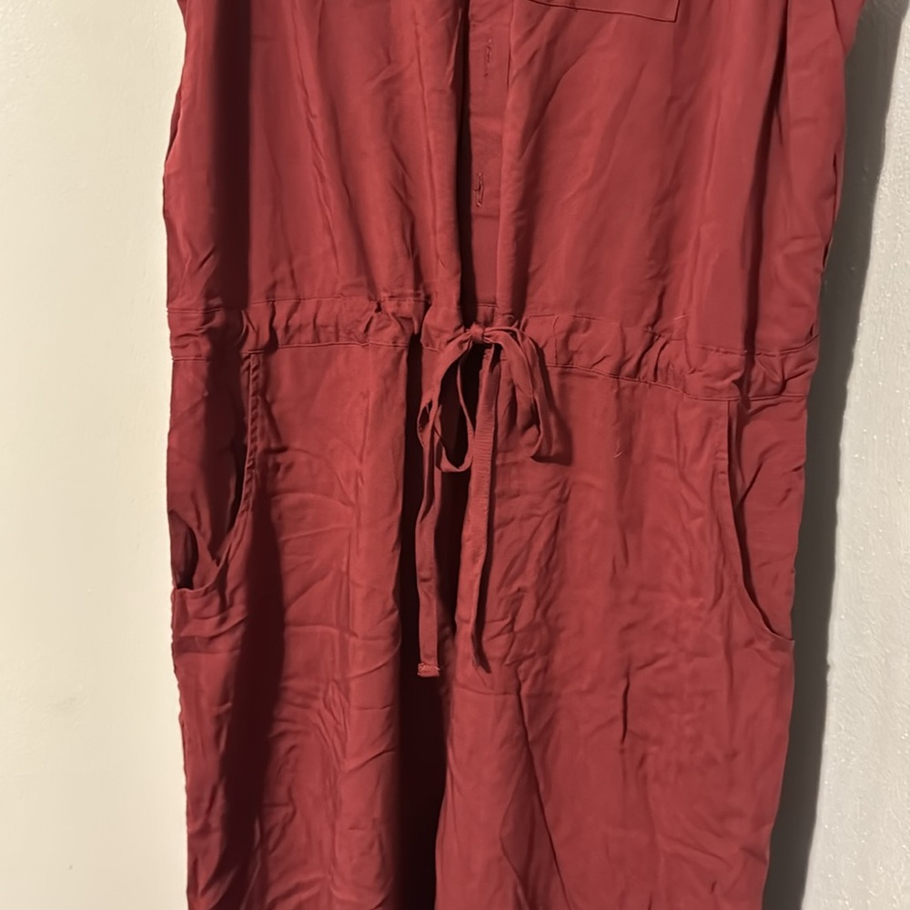 Sleveless romper - Picture 3 of 8